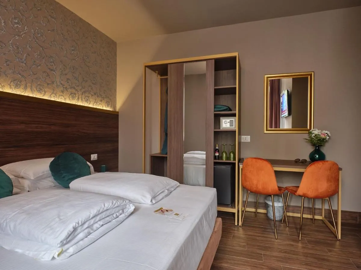 Hotel Giulietta Βερόνα 3*,